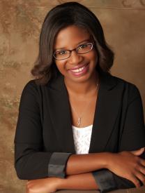 Headshot of Jasmine Henry